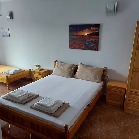 Topchievi Isles * Sozopol